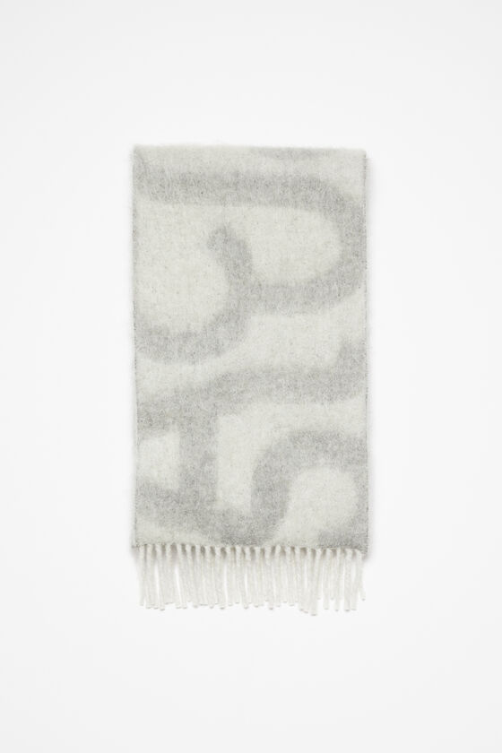 (image for) Sweet Logo scarf